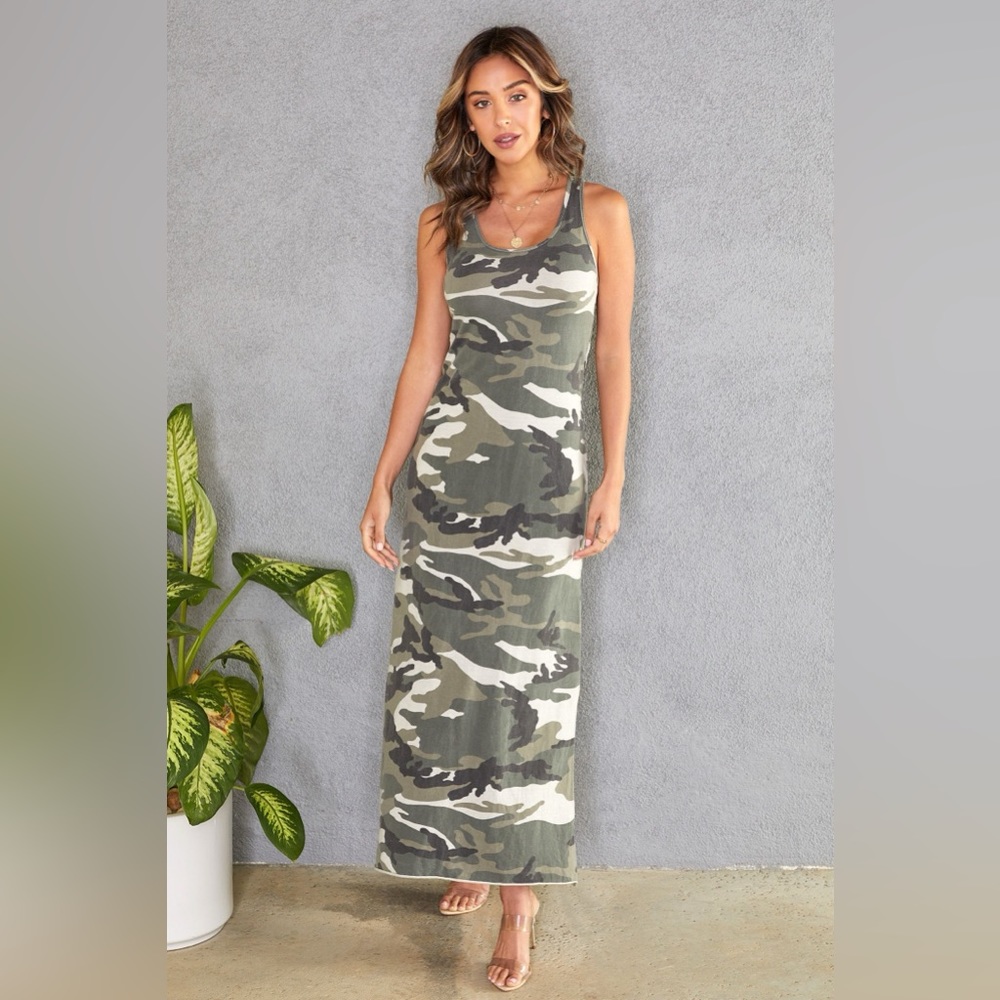 (8391-CAMO) CAMOUFLAGE RAZOR BACK MAXI DRESS - Picture 1 of 4